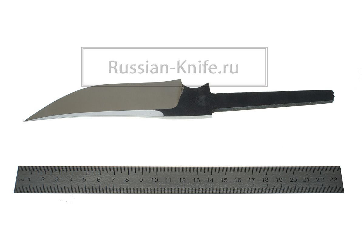 - Клинок Комар (сталь 95Х18)