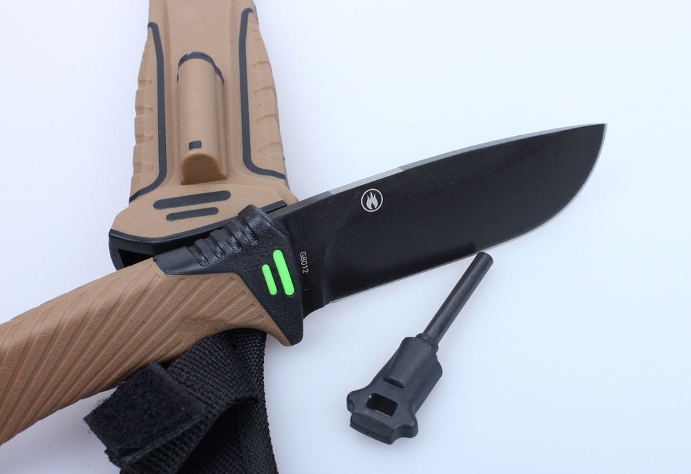 -   Ganzo  , G8012-DY,  7Cr17